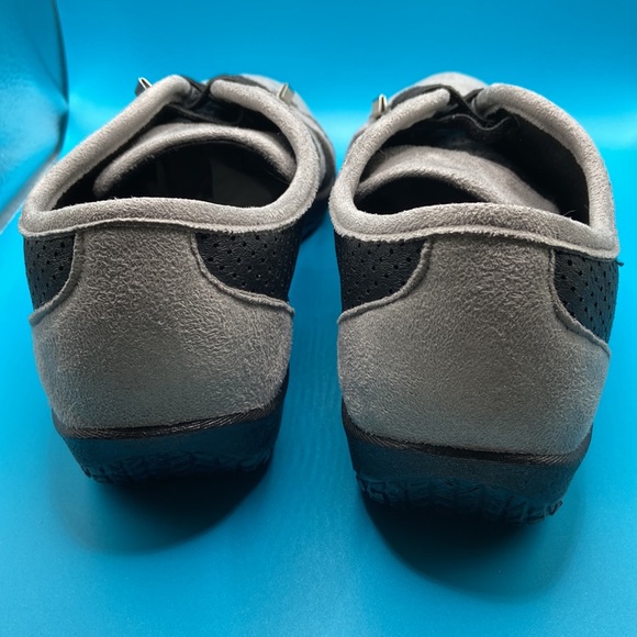 Women’s A’RCOPEDICO Leta Sneakers Sz. 8 U.S. Black/Gray. EUC - Picture 5 of 8
